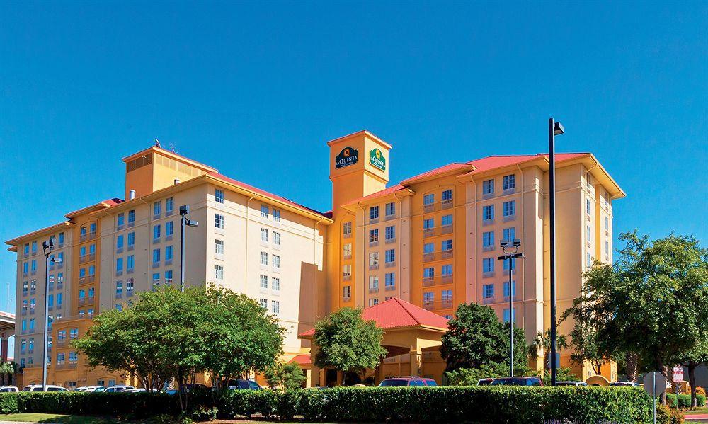 Hotel La Quinta By Wyndham San Antonio Airport Exterior foto