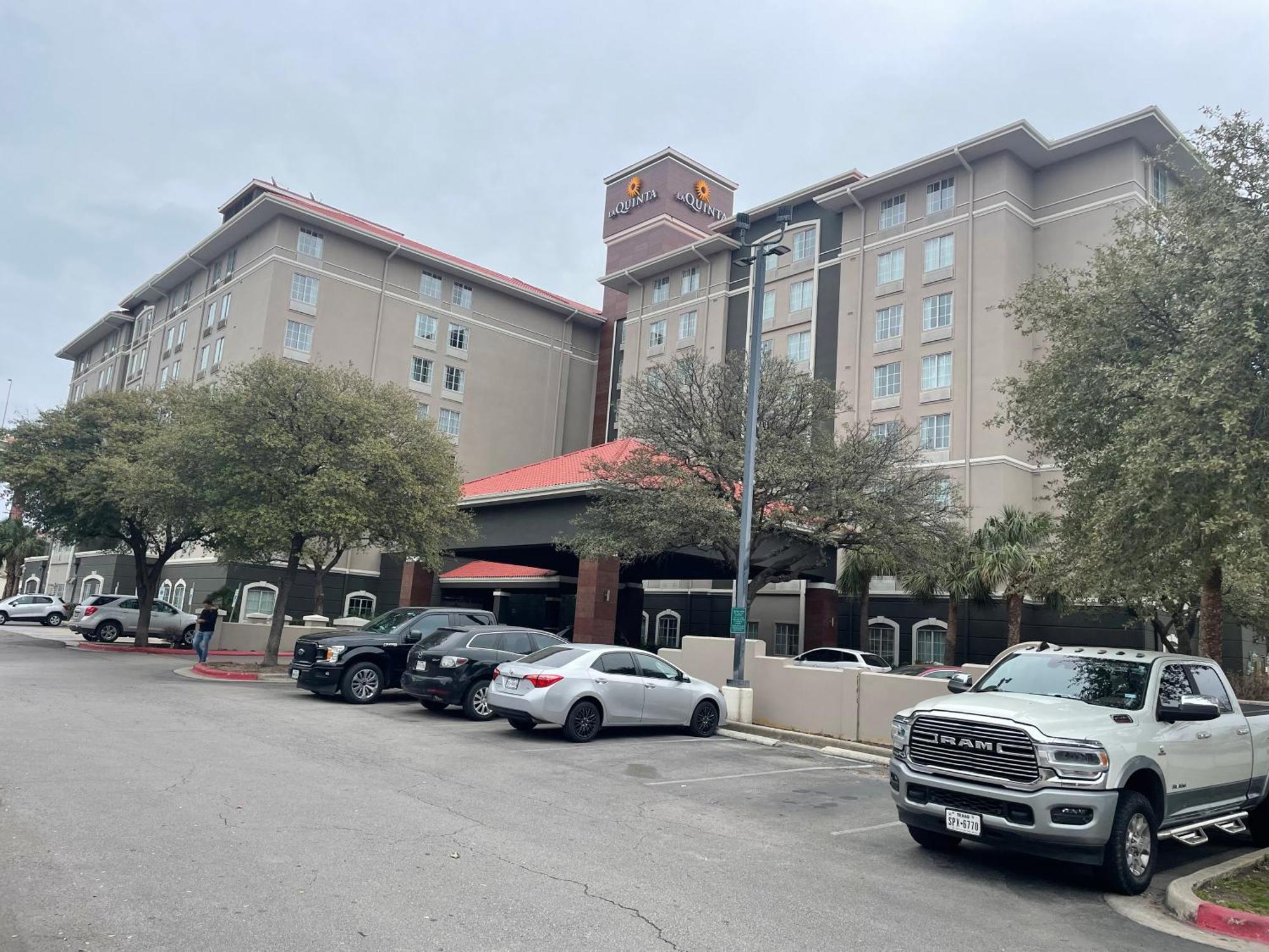 Hotel La Quinta By Wyndham San Antonio Airport Exterior foto